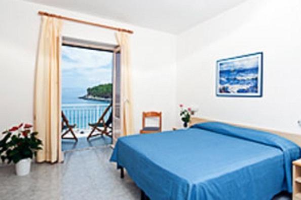 Hotel Settebello Maratea Rum bild